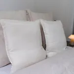 Elegant 3br & 1lr Waterfront Retreat In דירה *