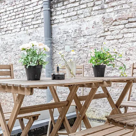 Elegant 3br & 1lr Waterfront Retreat In Appartamento *