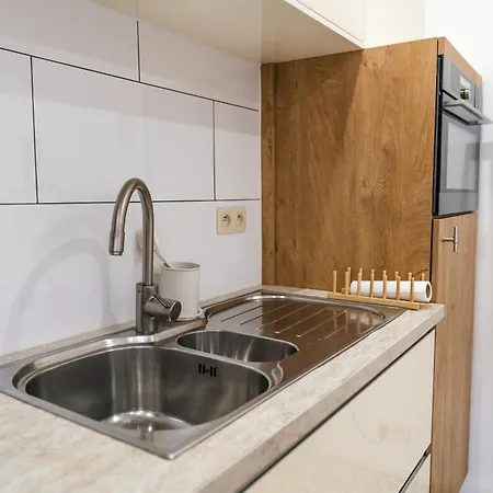 Elegant 3br & 1lr Waterfront Retreat In アパート *