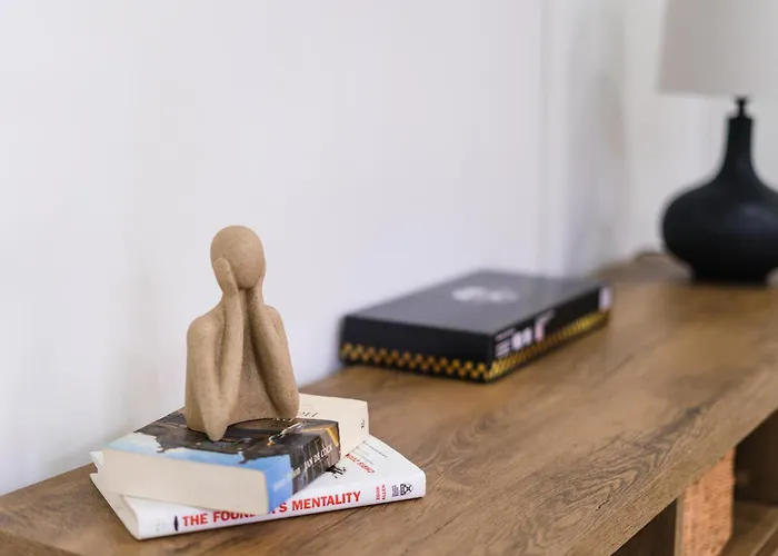 Apartmán Elegant 3br & 1lr Waterfront Retreat In *