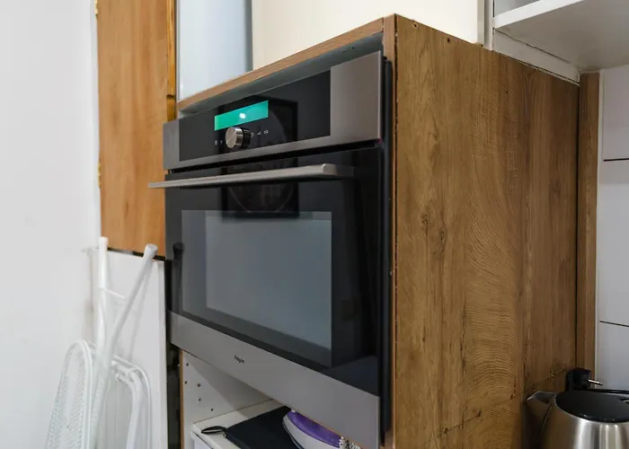 Apartmán Elegant 3br & 1lr Waterfront Retreat In