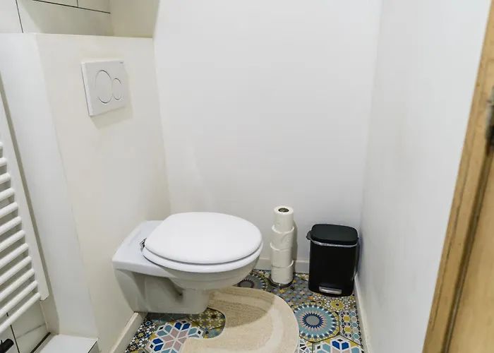 Apartmán Elegant 3br & 1lr Waterfront Retreat In