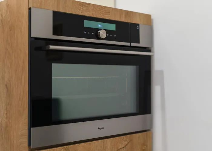 Elegant 3br & 1lr Waterfront Retreat In Appartement Gand